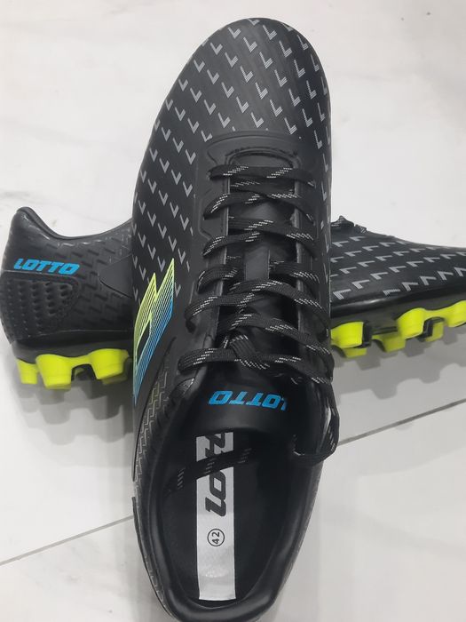 Бутсы lotto оригинал !