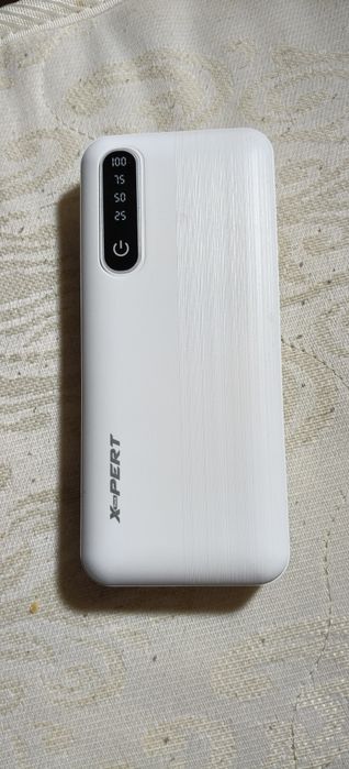 Продам Powerbank, емкость 20000 мА в час