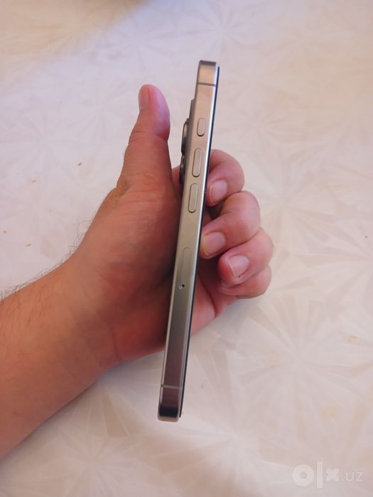 Iphone 16 pro 1 TB Natural titanium