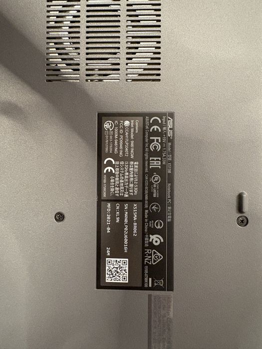 Vând laptop ASUS VivoBook 15 X515MA, model X515MA-BR662