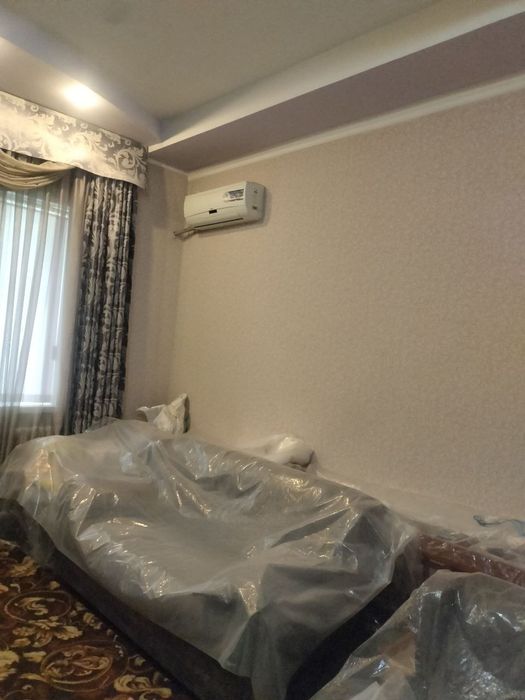 Травматология.Вдоль дороги продаётся дом.