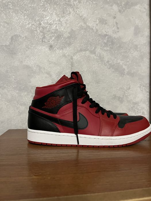 Nike Air Jordan 1