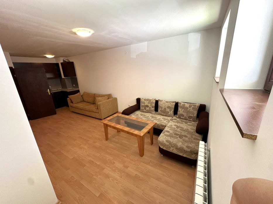 Дава се под наем Двустаен апартамент в Банско - 67 кв.м за 55000 € - Снимка #1