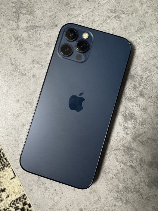 Iphone 12 pro 128 GB Albastru - stare foarte buna