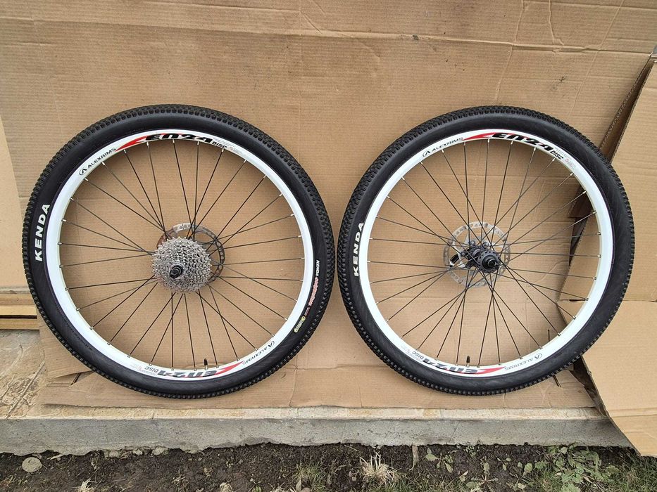 Roti MTB Alexrims , 26 inch, complete, butuci Shimano SLX