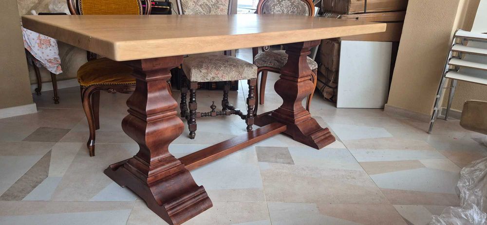 Уникална масивна маса - дърво