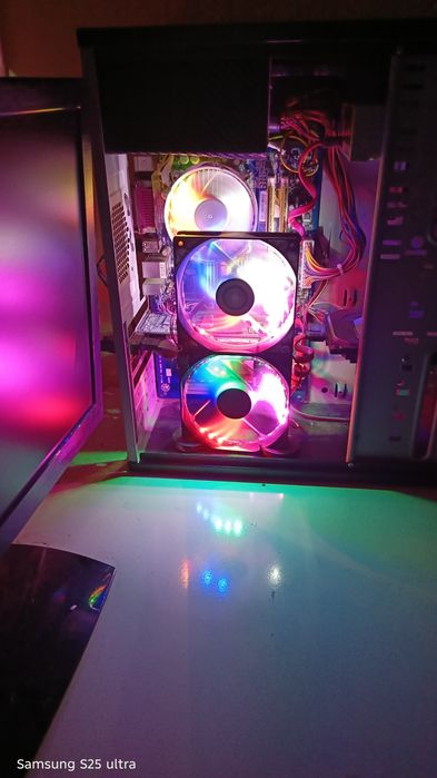 Компьютер для работы дома или офиса