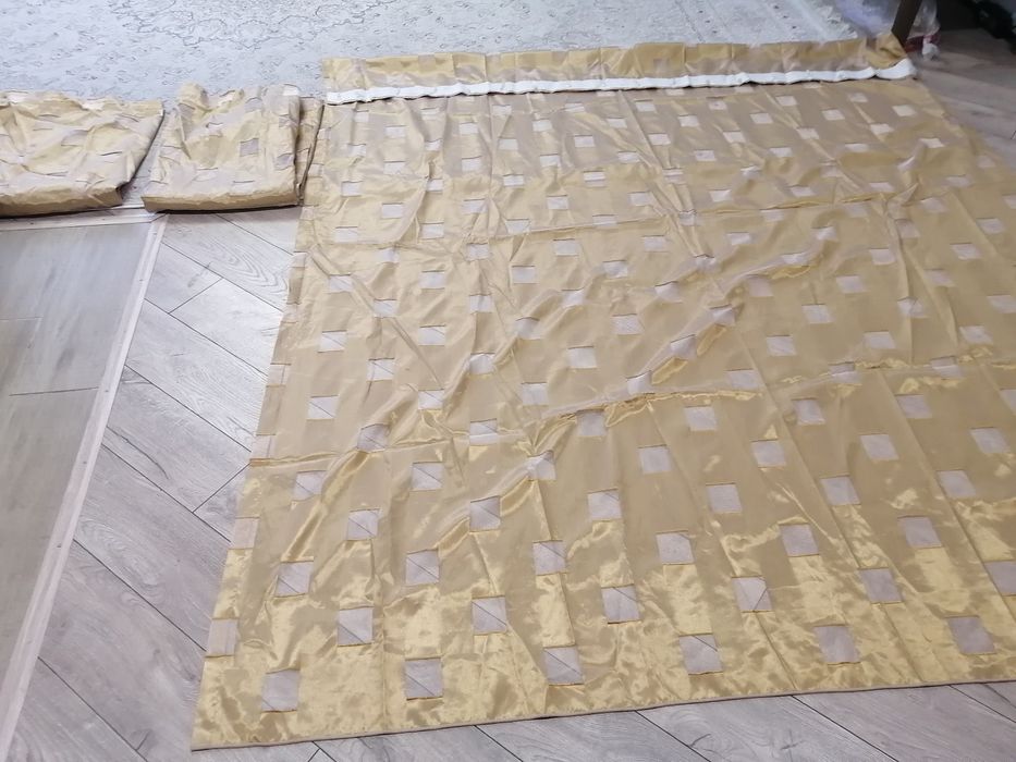 Продам шторы " окна "