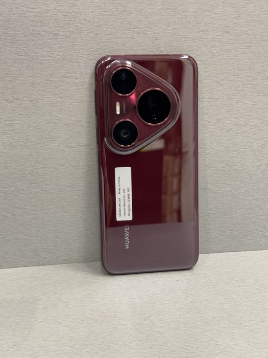 Продавам нов Huawei Pura 80 PRO
