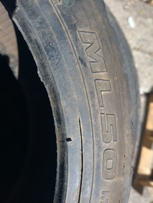 O anvelopa de scuter NOUA Bridgestone 130/70 R12