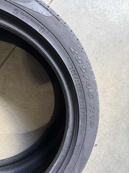 255/45/19 PIRELLI 2бр