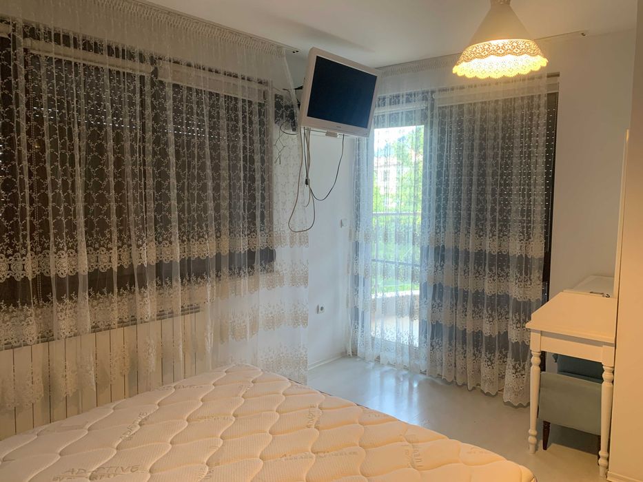 Дава се под наем Тристаен апартамент в Карлово - 100 кв.м за 510 € - Снимка #9