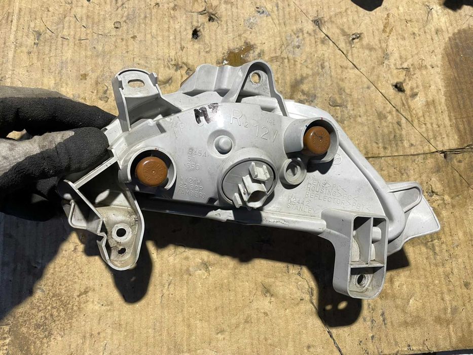 Десен Мигач b45a51350 Mazda3 2014 2.0бен 121kW