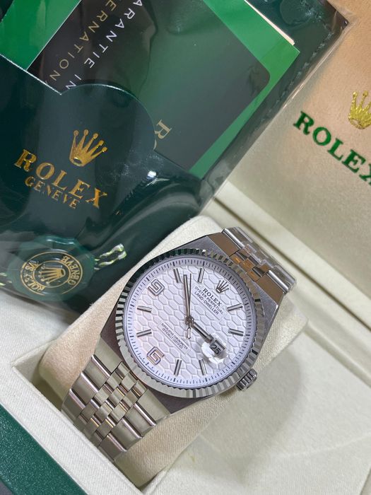 Ceas Rolex Land Dweller