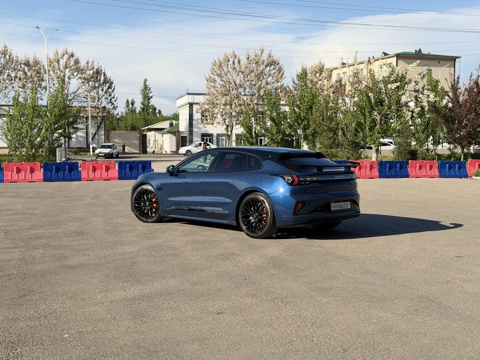 Zeekr 001 z-sport restayling