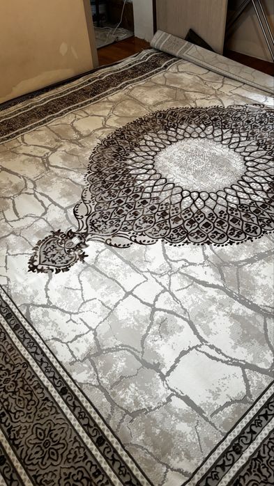 Кілем сатылады. 3,5*4м