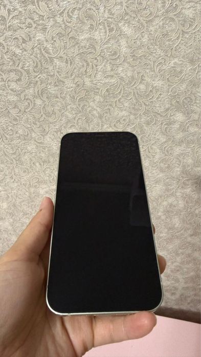 Продам айфон 12 в хорошем состояний