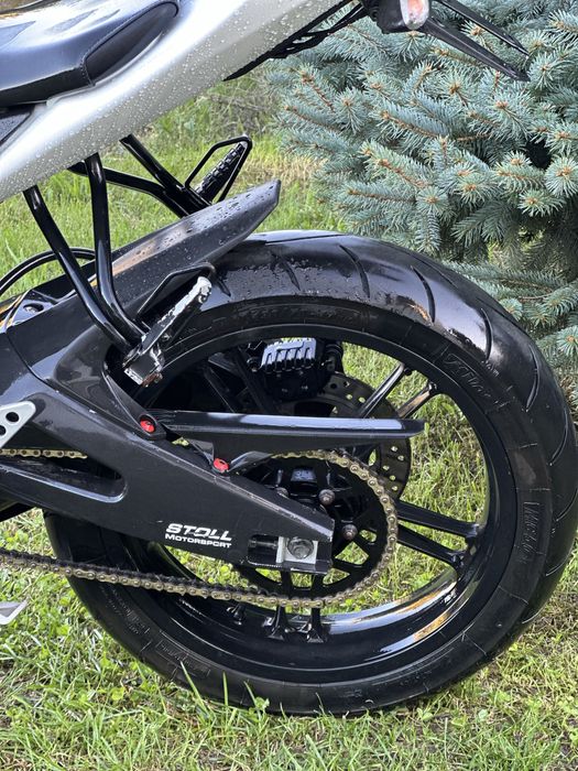 Yamaha yzf125r (nu ktm ,nu honda)