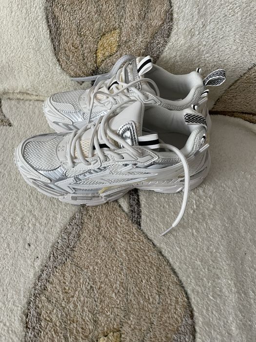 Off-White BRB silver