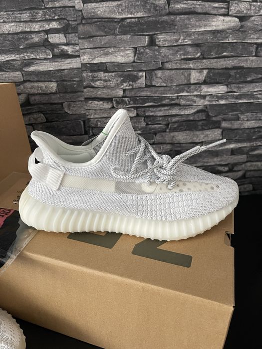 Yeezy stati white reflective