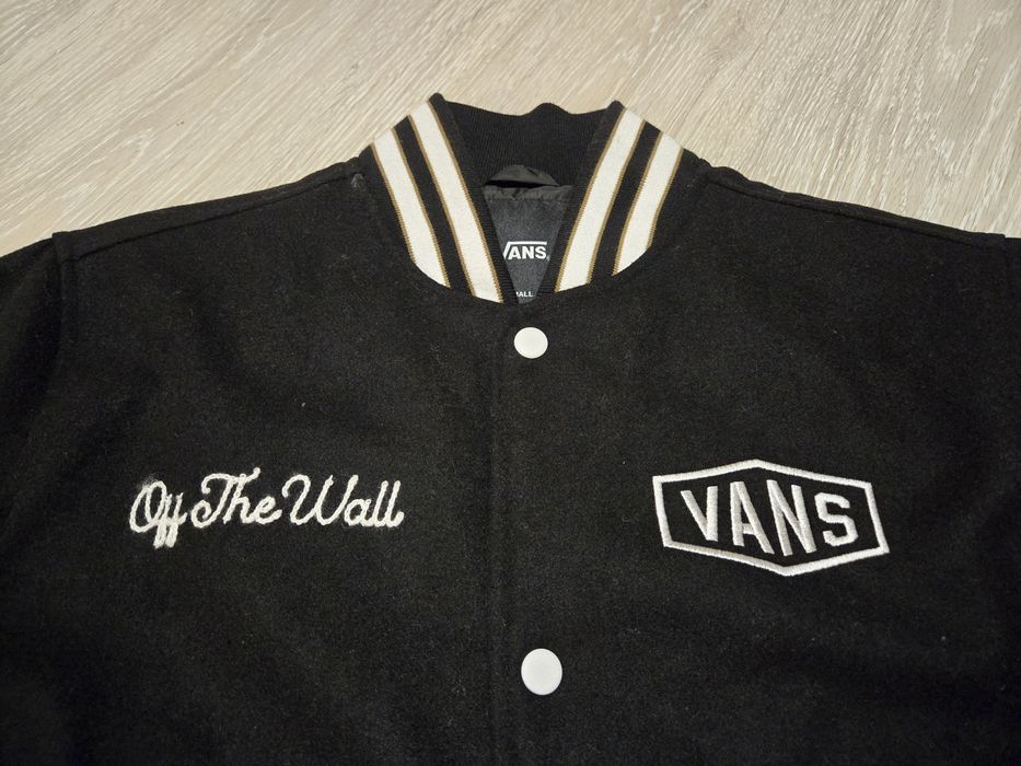 Jacheta barbati bomber Vans off the Wall  S