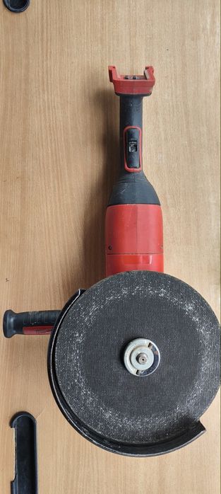 Milwaukee flex polizor unghiular 230