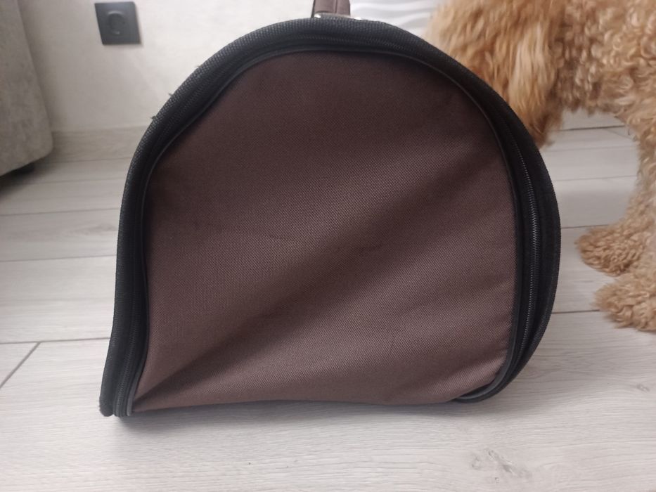 Продам переноску для животных