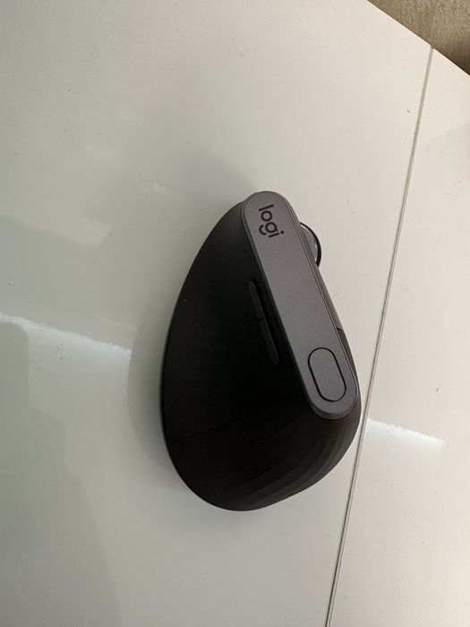 Mouse ergonomic vertical Logitech MX Vertical wireless Bluetooth