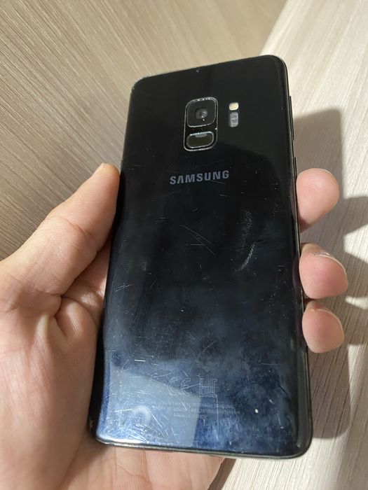 Samsung s 9 продам 19000