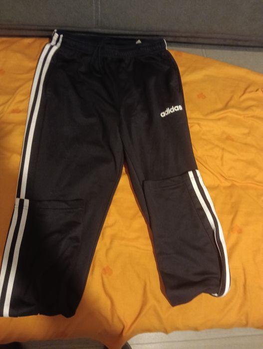Pantalon trening original Adidas Slim Fit.
