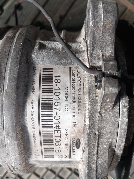 Compresor Carier  dat jos de pe Iveco