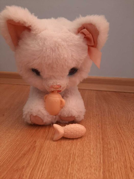 IMC Интерактивно коте - Белла (1) и IMC Интерактивно коте - Бианка (1)