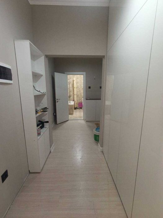 Продается Квартира на Карасу-5 р-н Мирзо Улугбек 3/5/9.