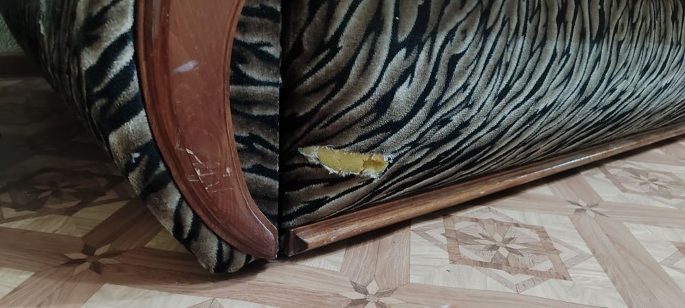 Диван в хорошем состоянии