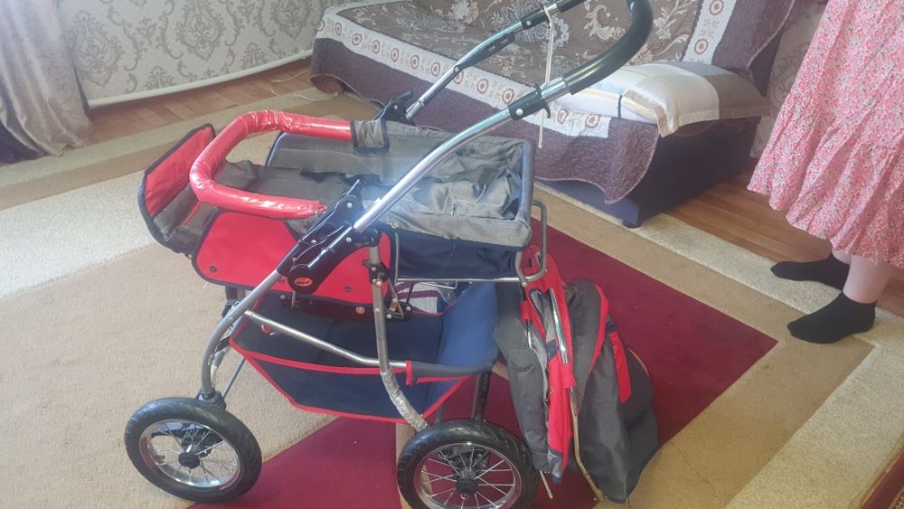 продам коляска.качество-металлический картас. Собирается.