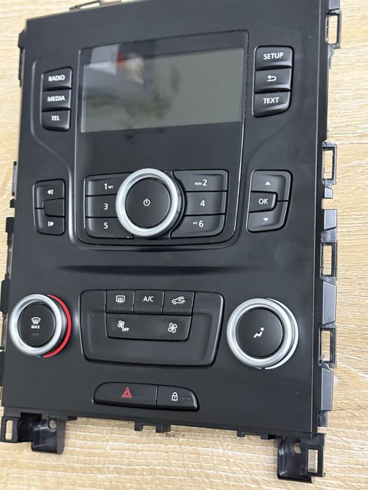 Renault Megane IV Unitate principală radio/CD/DVD/GPS