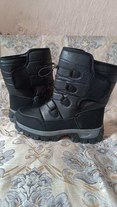 Новые сапоги теплые