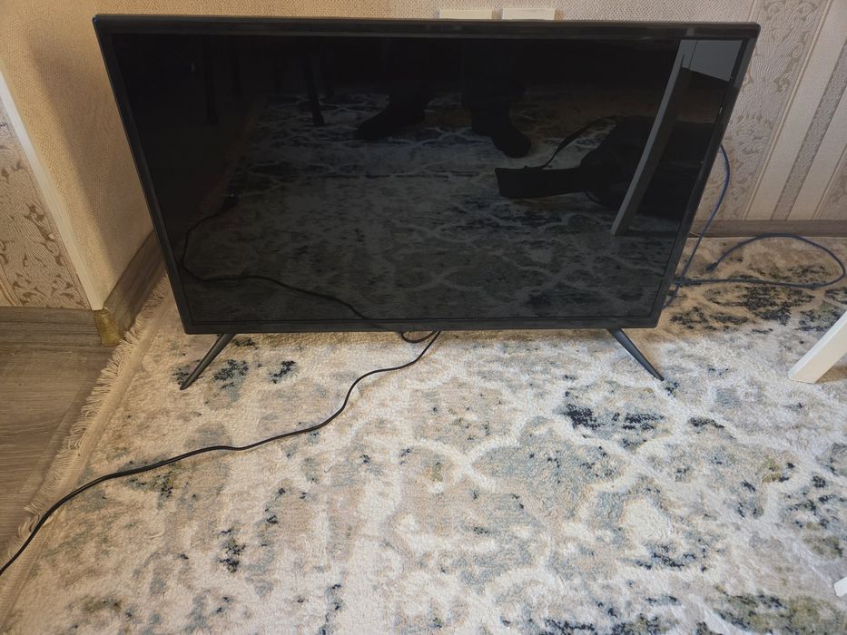 телевизор SMART HDTV