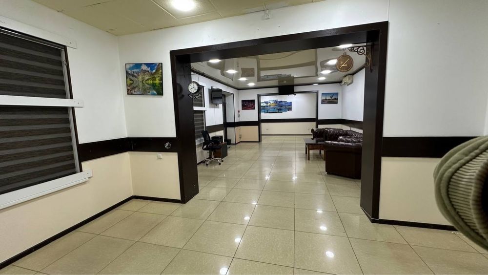 Аренда Коммерческая  недвижимость 1 линия   Яккасарайский рн 127м2