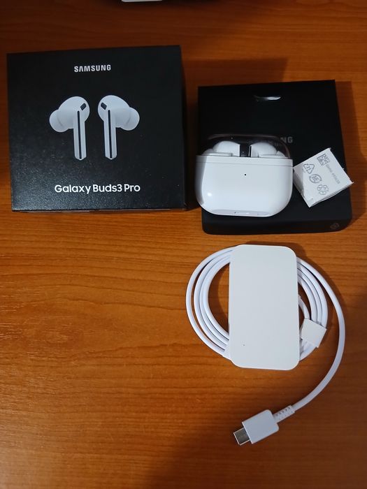 Căști Samsung Buds 3 PRO