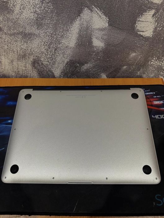 Vand Macbook air 2015