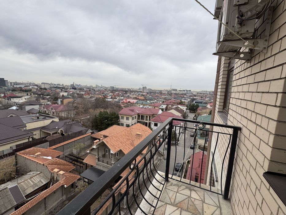 Сдаётся своя  элитной 2-х ком квартира