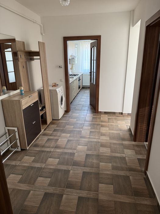 Apartament 2 camere, loc de parcare, balcon mare, etaj 1 bloc nou