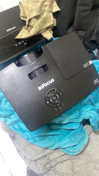 Продам проектор Acer