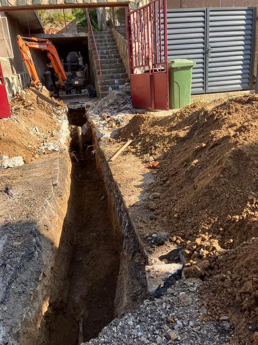 Услиги с мини багер,и самосвал