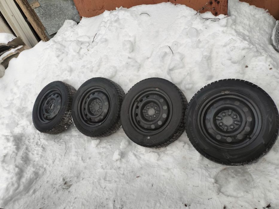 Продам колеса комплект зима ваз
