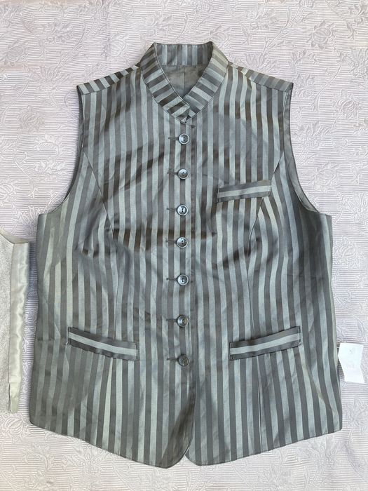 Veste cu nasturi pentru bărbați