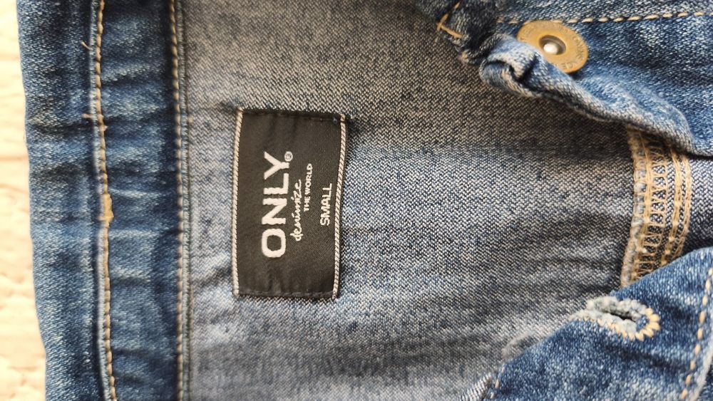 Дамско дънково яке