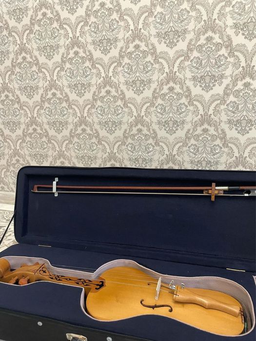 Прима қобыз с футляром