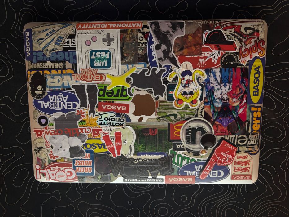 Продам MacBook Pro 2017 года